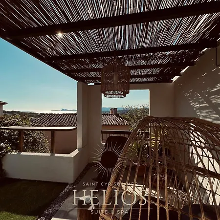 Jacuzzi Vue Sur Helios & سا سيرْ سور مير